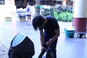 มหาวิทยาลัยธรรมศาสตร์ – คนที่เห็น