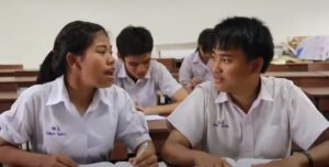 รางวัลขวัญใจกรรมการ เรื่อง ทำแบบพ่อ ทำอย่างไร – โรงเรียนพนมไพรวิทยาคาร