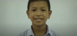 รางวัลชนะเลิศหนังสั้น2559 ผลงานเรื่อง ทุกสิ่งทุกอย่างของลูก – โรงเรียนเศรษฐบุตรบำเพ็ญ