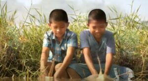 รางวัลรองชนะเลิศอันดับหนึ่ง ปี 2560 เรื่องเล่นๆ – ทีม Act Scene มหาวิทยาลัยขอนแก่น