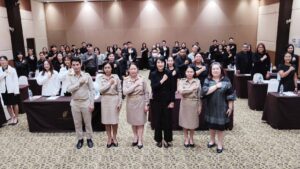 มูลนิธิอินเทอร์เน็ตร่วมพัฒนาไทย ร่วมกับ สำนักงานกองทุนสนับสนุนการสร้างเสริมสุขภาพ สสส. จัดอบรมครูในราชบุรี กว่า 50 คน หนุนใช้ ‘กฎหมายใหม่’ สร้างพื้นที่ปลอดภัยออนไลน์ในโรงเรียน ระหว่างวันที่ 27 – 28 ตุลาคม 2568 ณ ห้องกัลปพฤกษ์ โรงแรมเวสเทิร์นแกรนด์ ราชบุรี