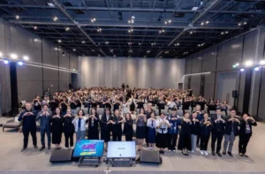 วันศุกร์ที่ 19 มิถุนายน 2569 ภาคีเครือข่ายกว่า 20 องค์กร ร่วมจัดงาน “Stop Cyberbullying Day 2026” ชวนสังคมเปลี่ยนจากการมองผ่าน เป็นการลงมือแคร์ ภายใต้คอนเส็ป “CARE Before Share : อย่าชิน อย่าเฉย ต้องแคร์”